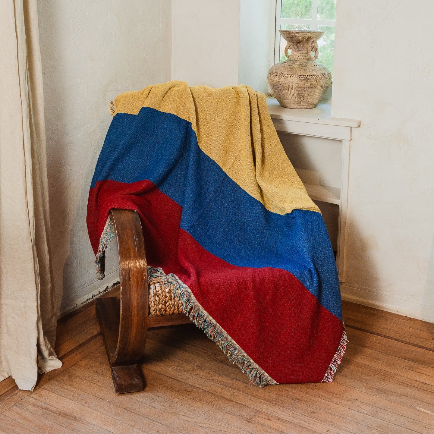 Colombia Flag Woven Throw Blanket | Jacquard, Not Printed | Ceibo