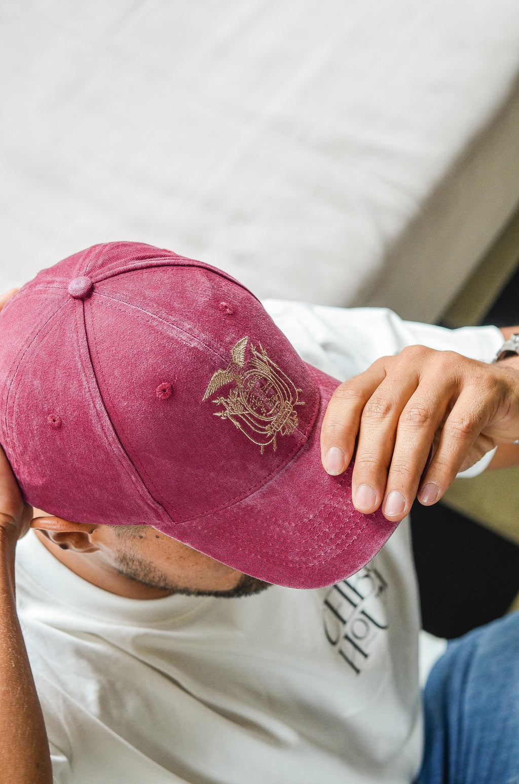 Ecuador National Emblem Embroidered Baseball Cap – 100% Cotton