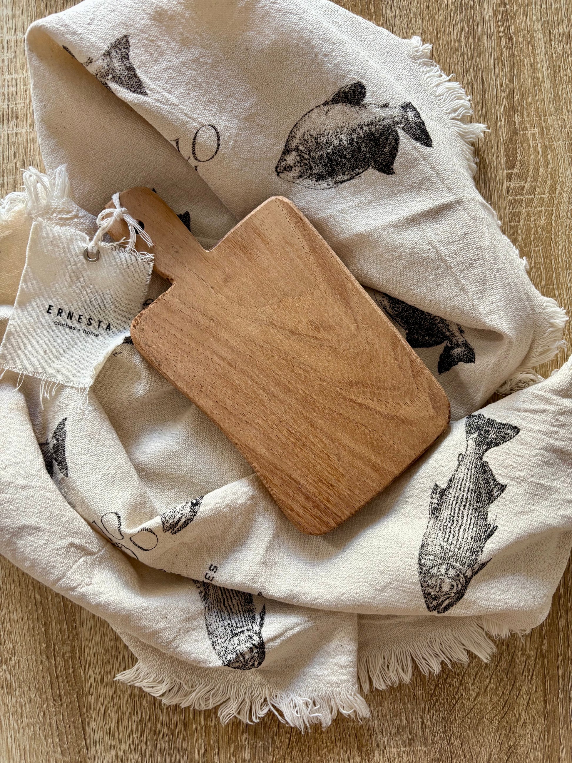 Handmade Wooden Serving Board | 9 x 5 in | Artisanal Wood | Corrientes, Argentina | Ernesta