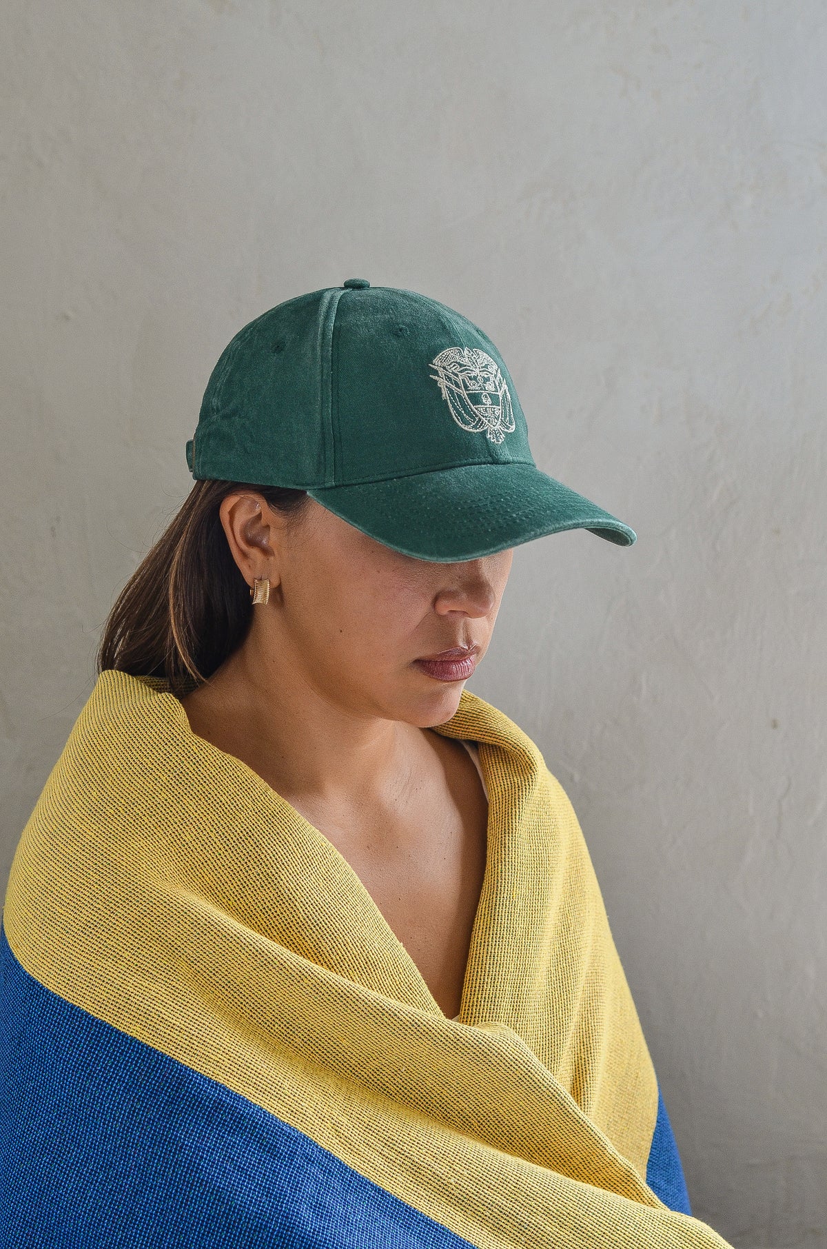 Colombia National Emblem Embroidered Baseball Cap – 100% Cotton